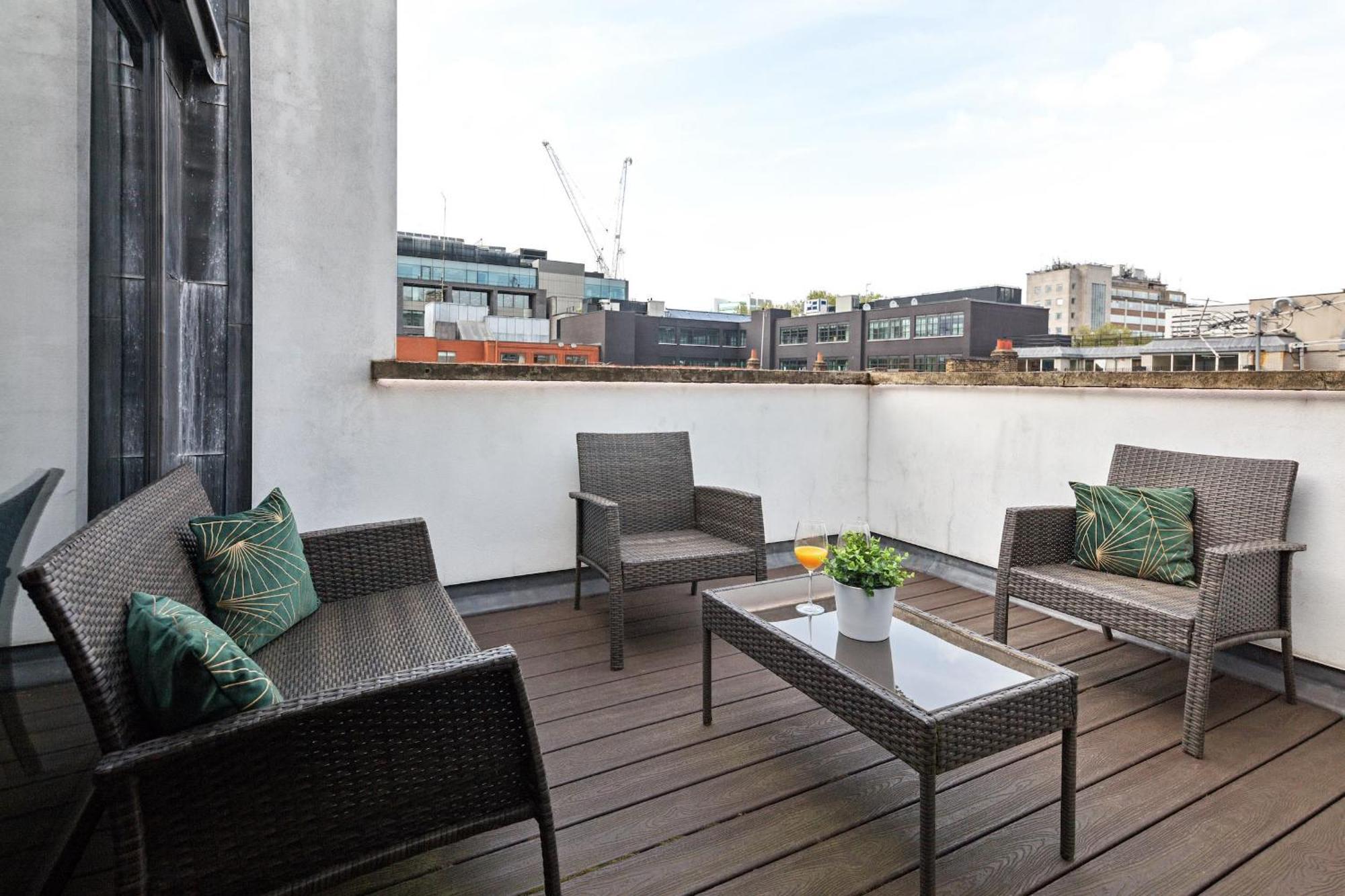 3Br Penthouse With Terrace - Cityapartmentstay London Luaran gambar